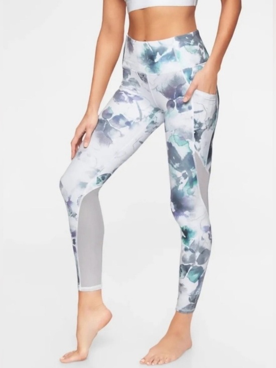 Athleta Pants - Athleta Mudra Floral Watercolor 7/8 Tight Leggings Size Medium